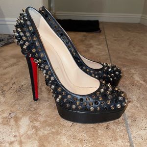 Black 100% real Christian louboutins. Size 39(8.5us) worn